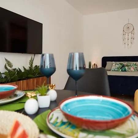 Tropical Dream Apartment